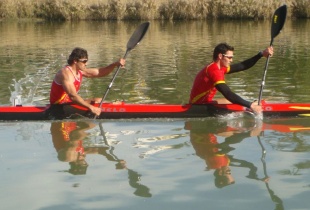 Perucho e Craviotto remando xuntos en Milán, no Europeo. Gañaron a prata nos 500 m.